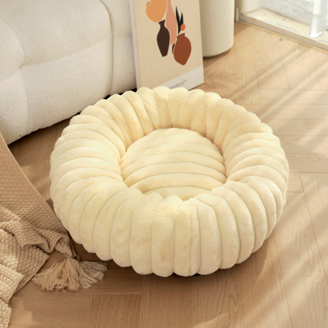 Round Plush Pet Nest Long Hair Warm Bed For Winter Comfort